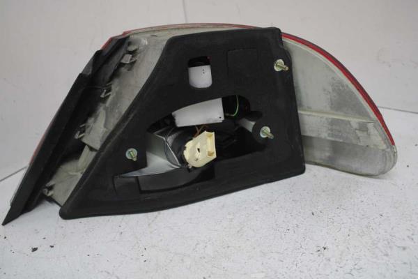 FEU ARRIERE GAUCHE BMW SERIE 7 E65 -04/2005 - Vue 2